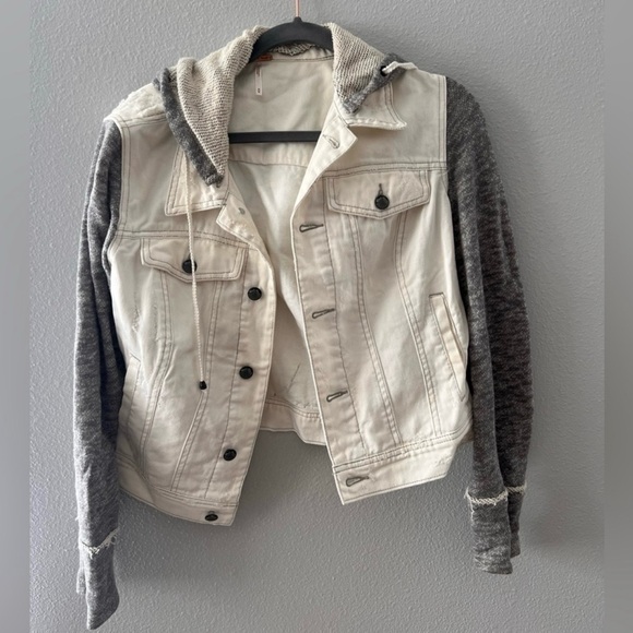 Free People Denim hoodie jacket - Picture 3 of 6